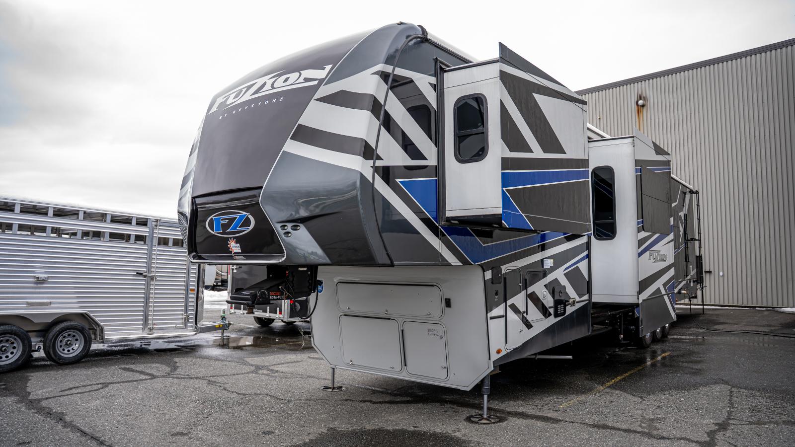 2023 FUZION 430 PAR KEYSTONE