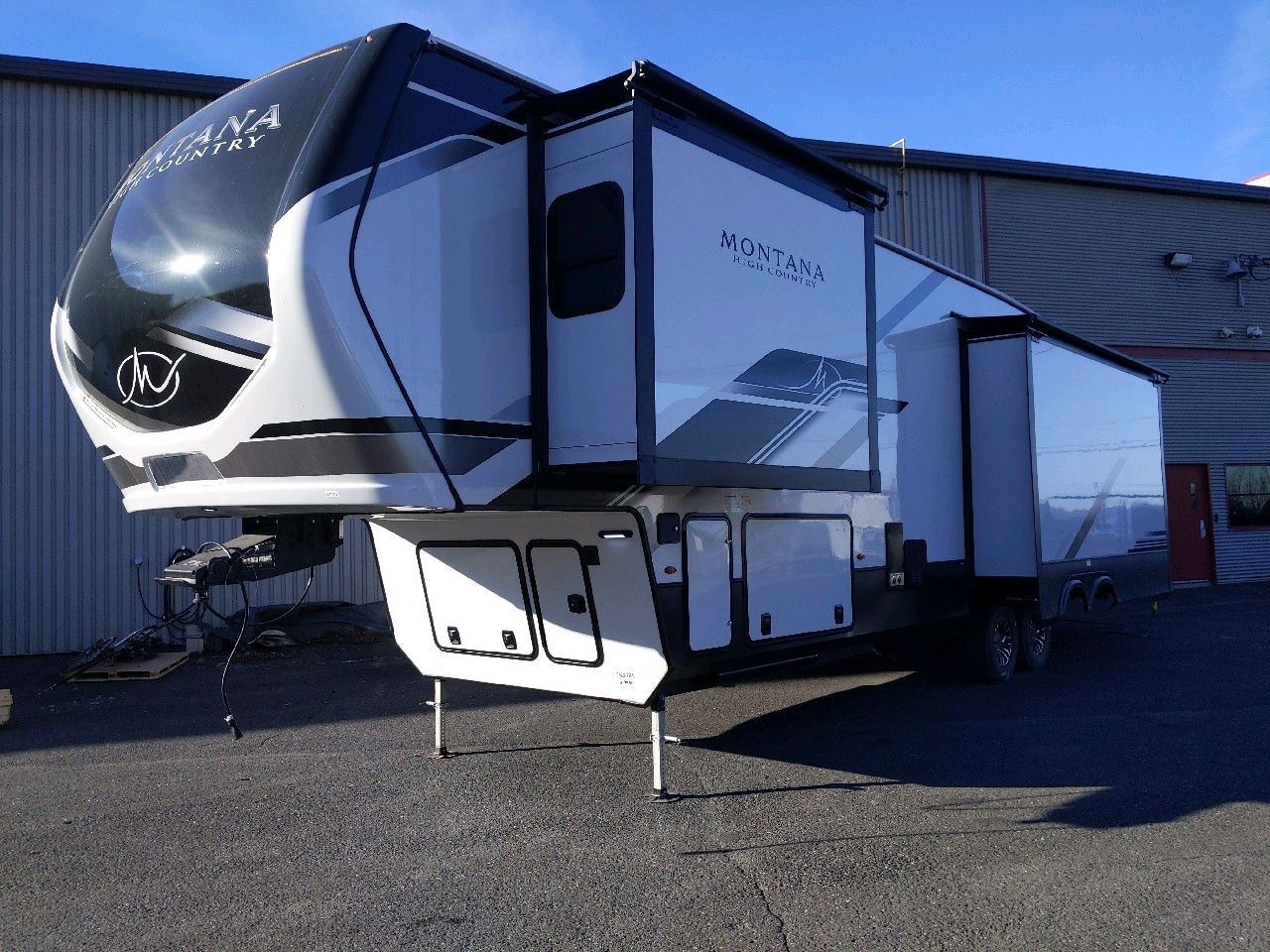 2025 MONTANA HIGH COUNTRY 331RL PAR KEYSTONE