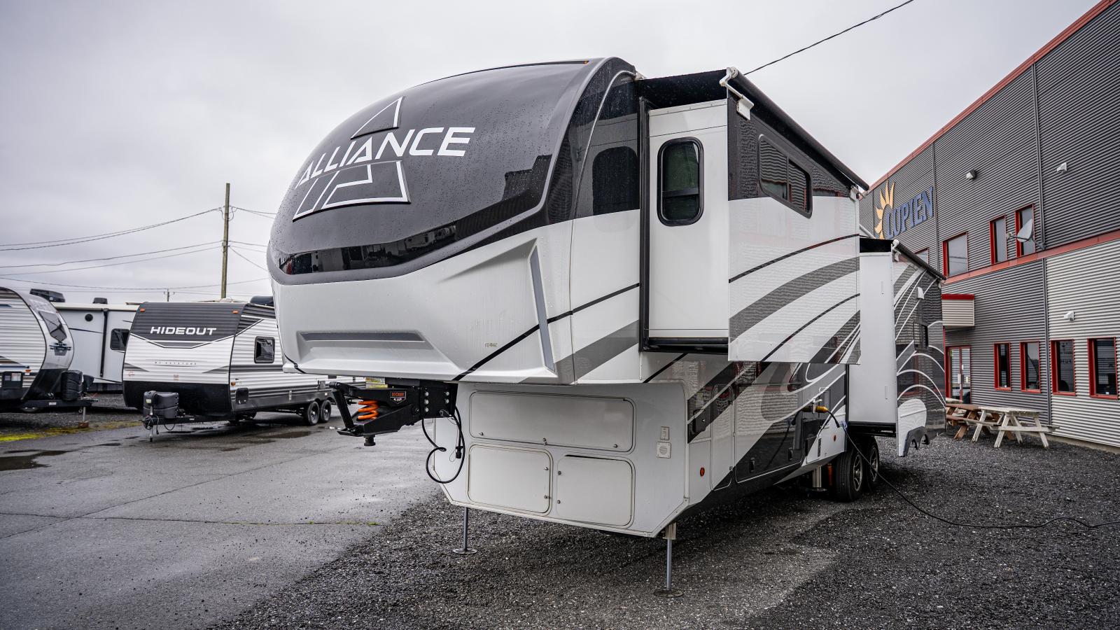 2025 PARADIGM 340RL PAR ALLIANCE