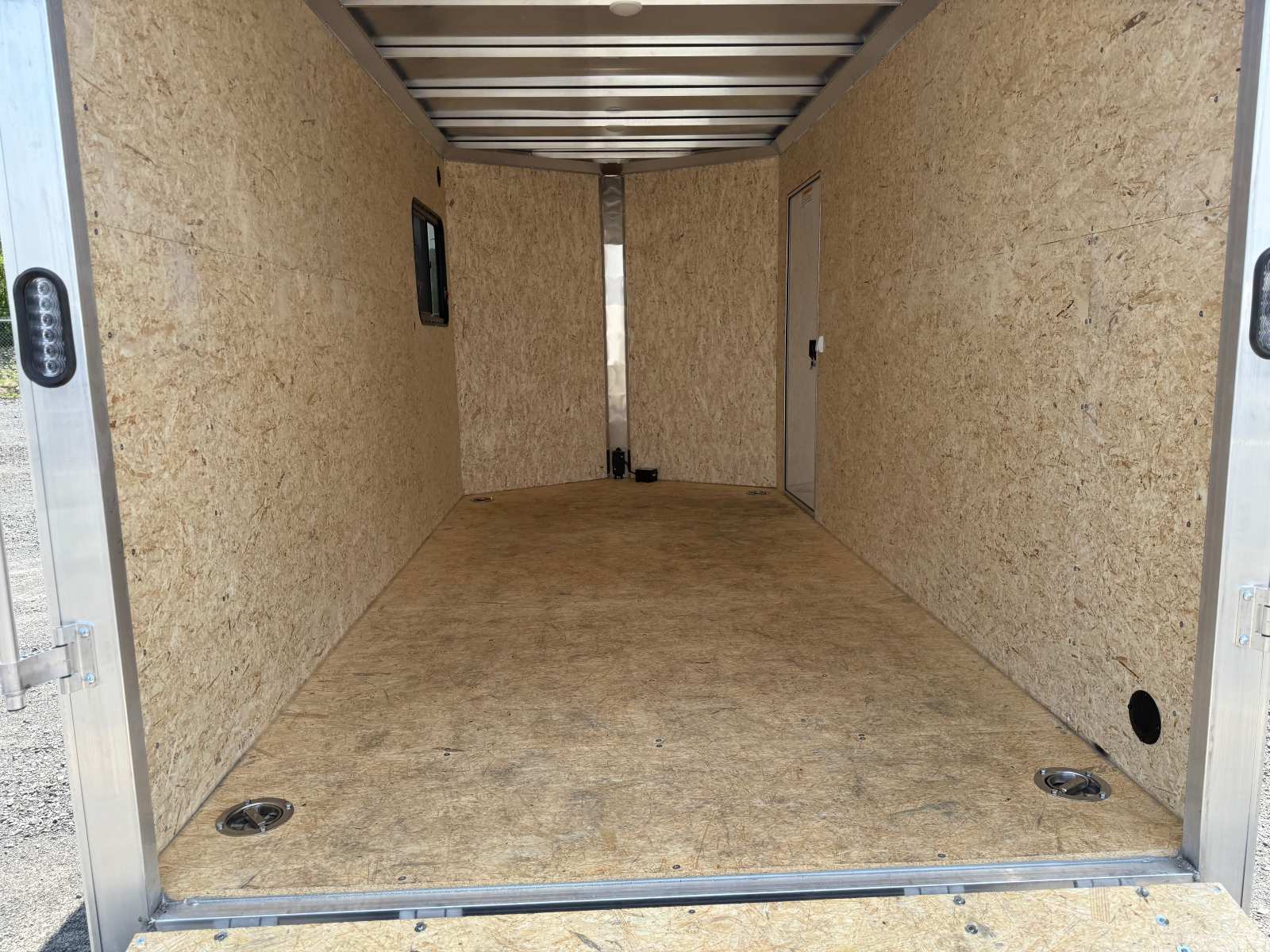 2025 CARGO EZEC7X14T2 PAR E-Z HAULER - Image 4