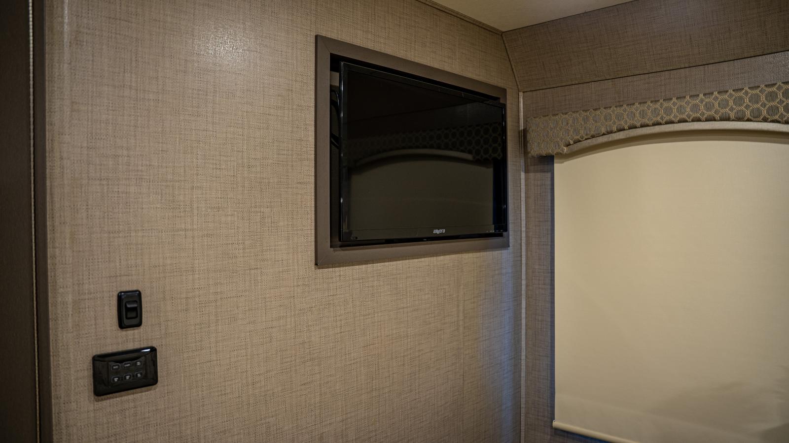 2019 AXIS 277 PAR THOR - Image 37