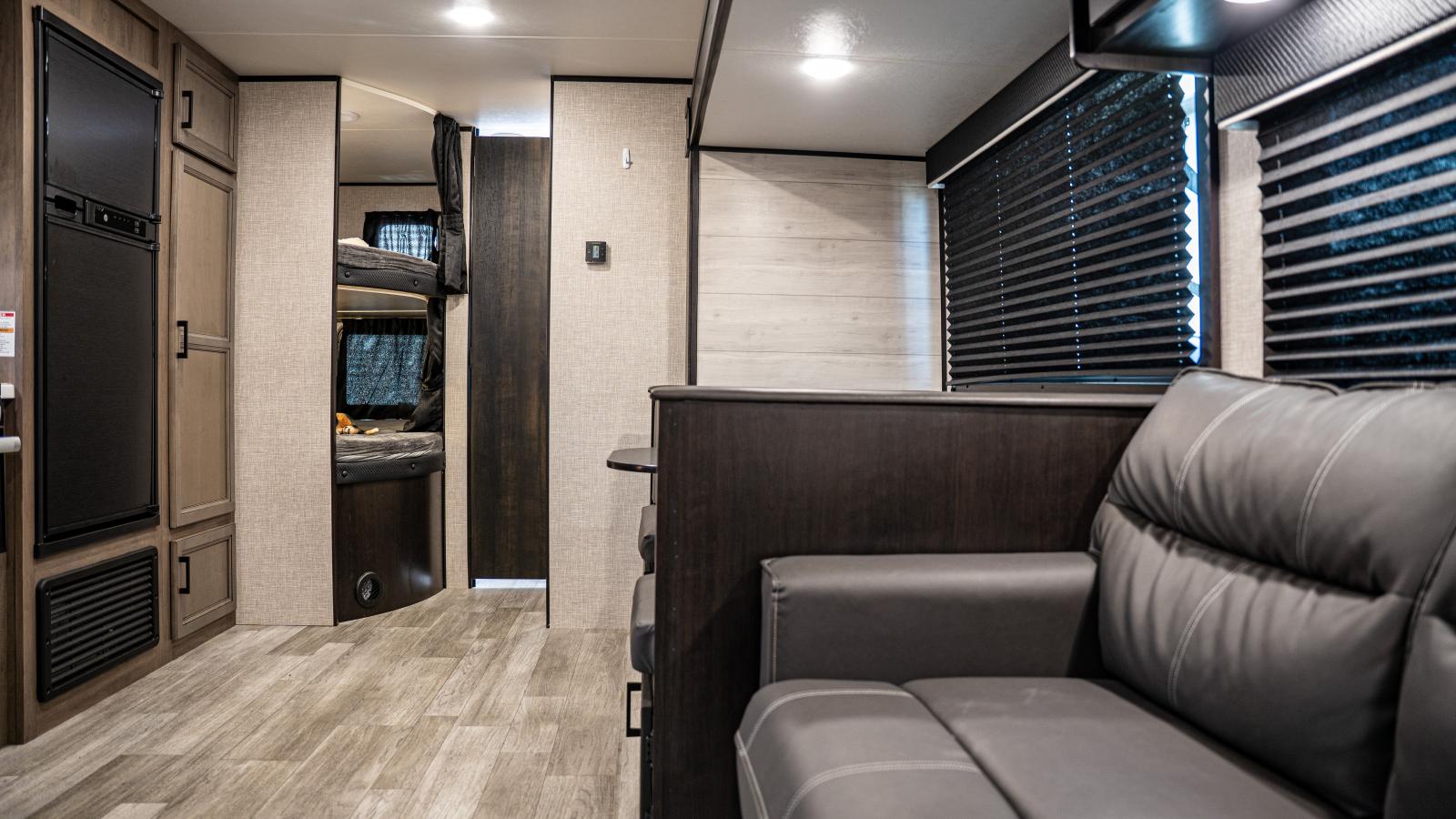 2022 JAY FLIGHT 267BHS PAR JAYCO - Image 9