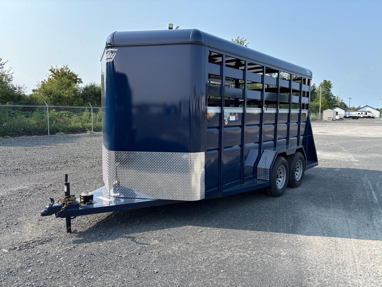 2026 LIVESTOCK 26816 PAR VALLEY TRAILERS