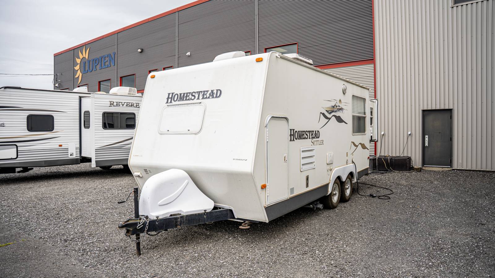 2004 HOMESTEAD 24TTAC PAR STARCRAFT