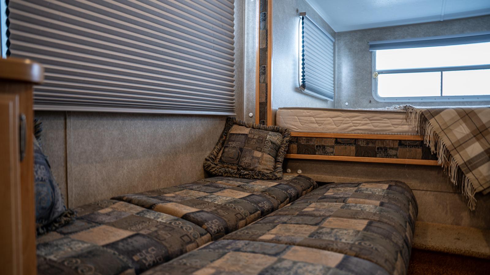 2004 HOMESTEAD 24TTAC PAR STARCRAFT - Image 18