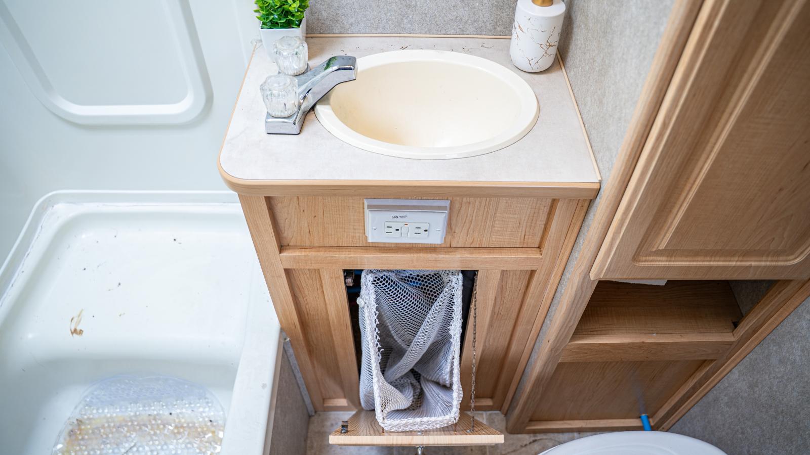 2004 HOMESTEAD 24TTAC PAR STARCRAFT - Image 23