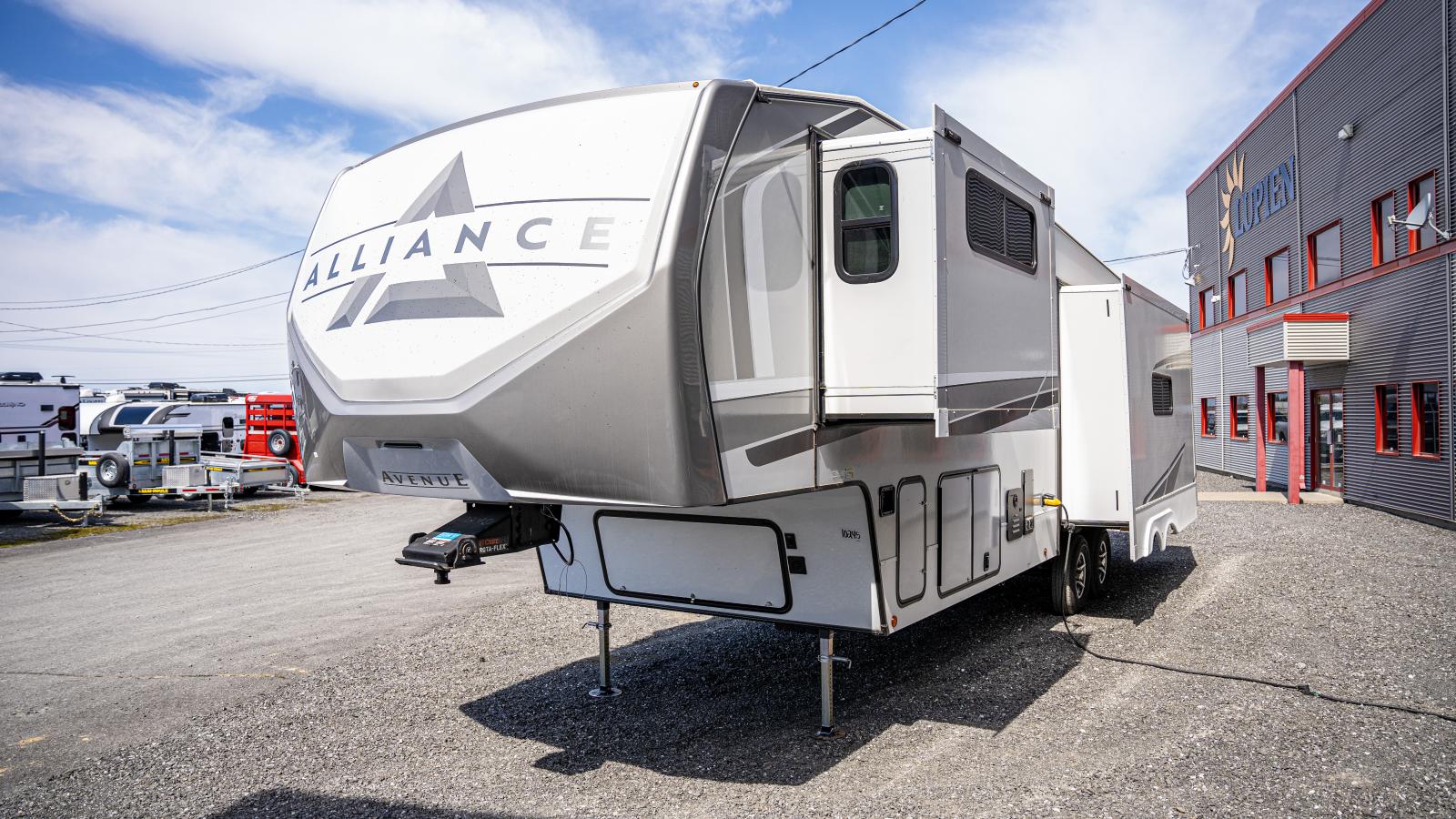 2026 AVENUE 32RLS PAR ALLIANCE