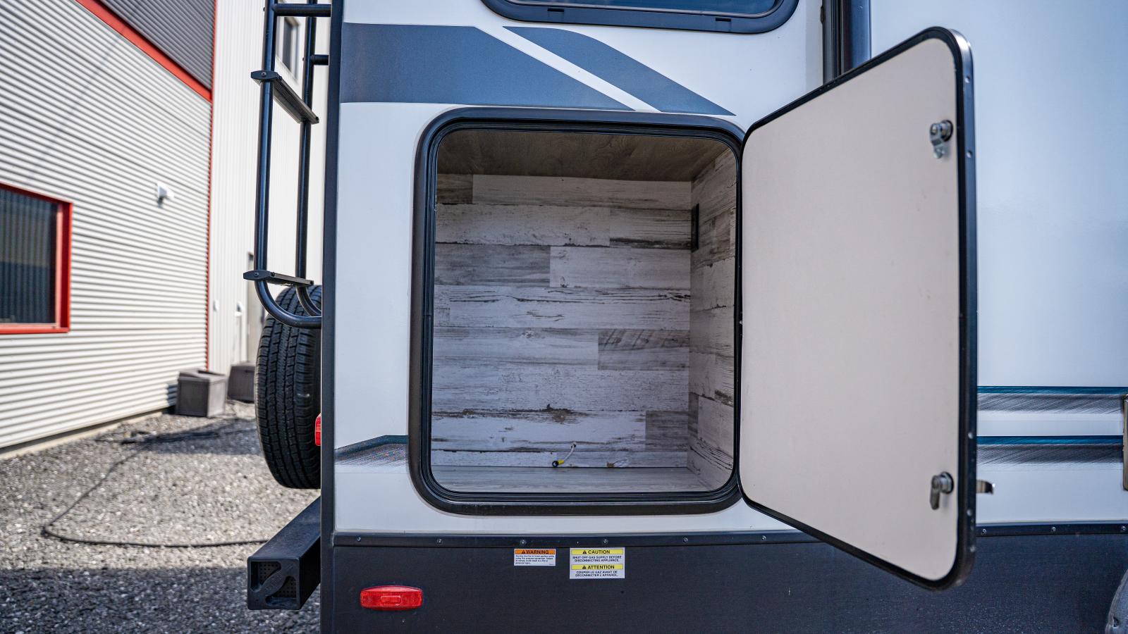 2022 SURVEYOR 203RKLE PAR FOREST RIVER - Image 4