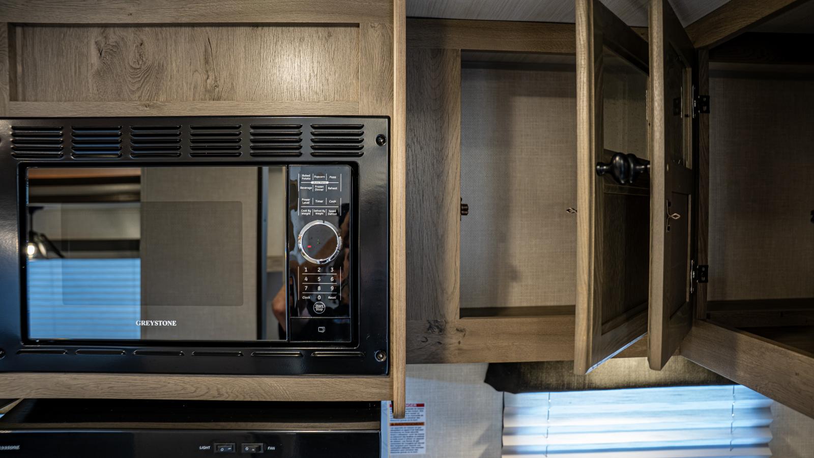 2022 SURVEYOR 203RKLE PAR FOREST RIVER - Image 16