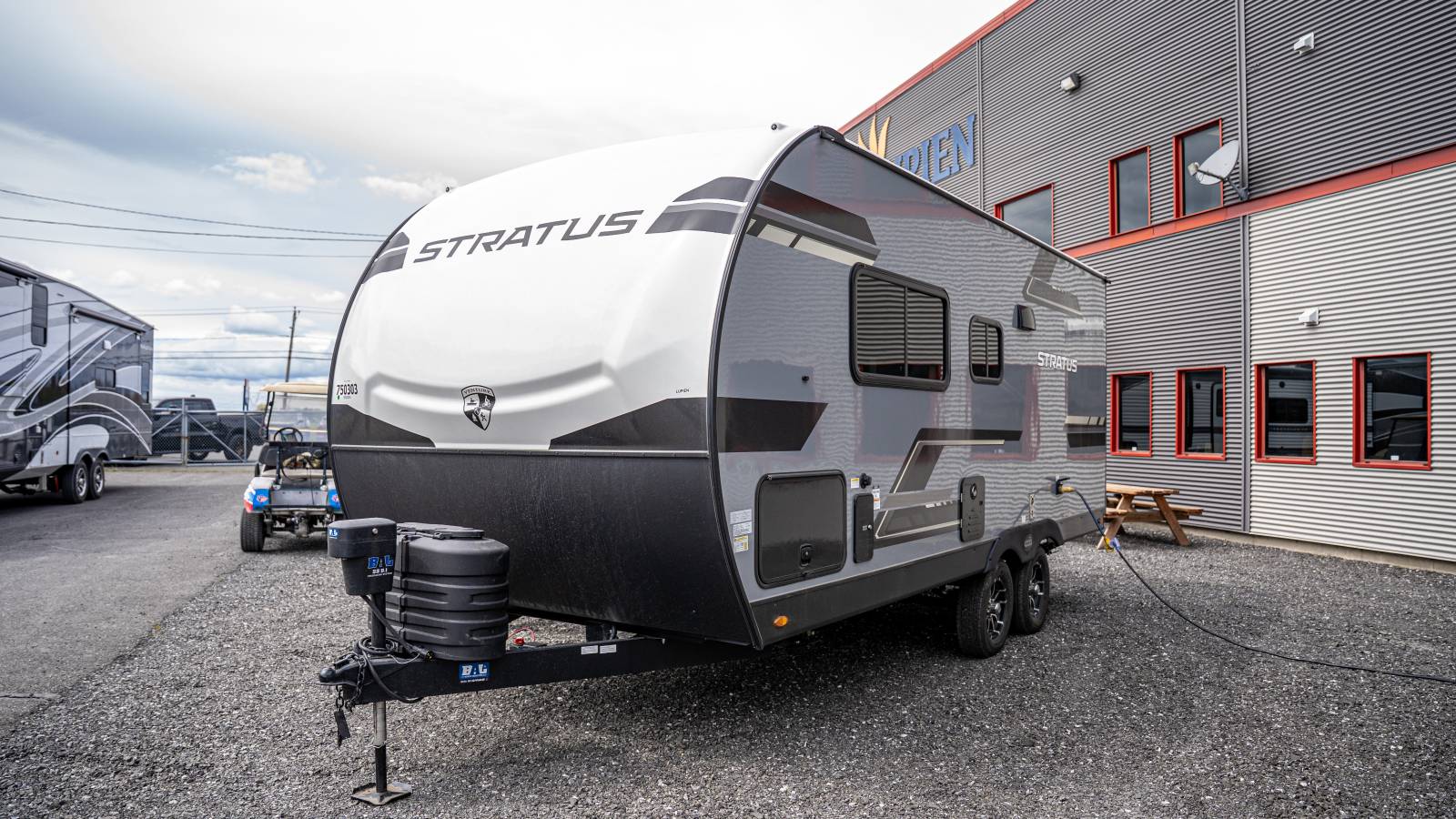 2026 STRATUS 200VRB PAR VENTURE RV