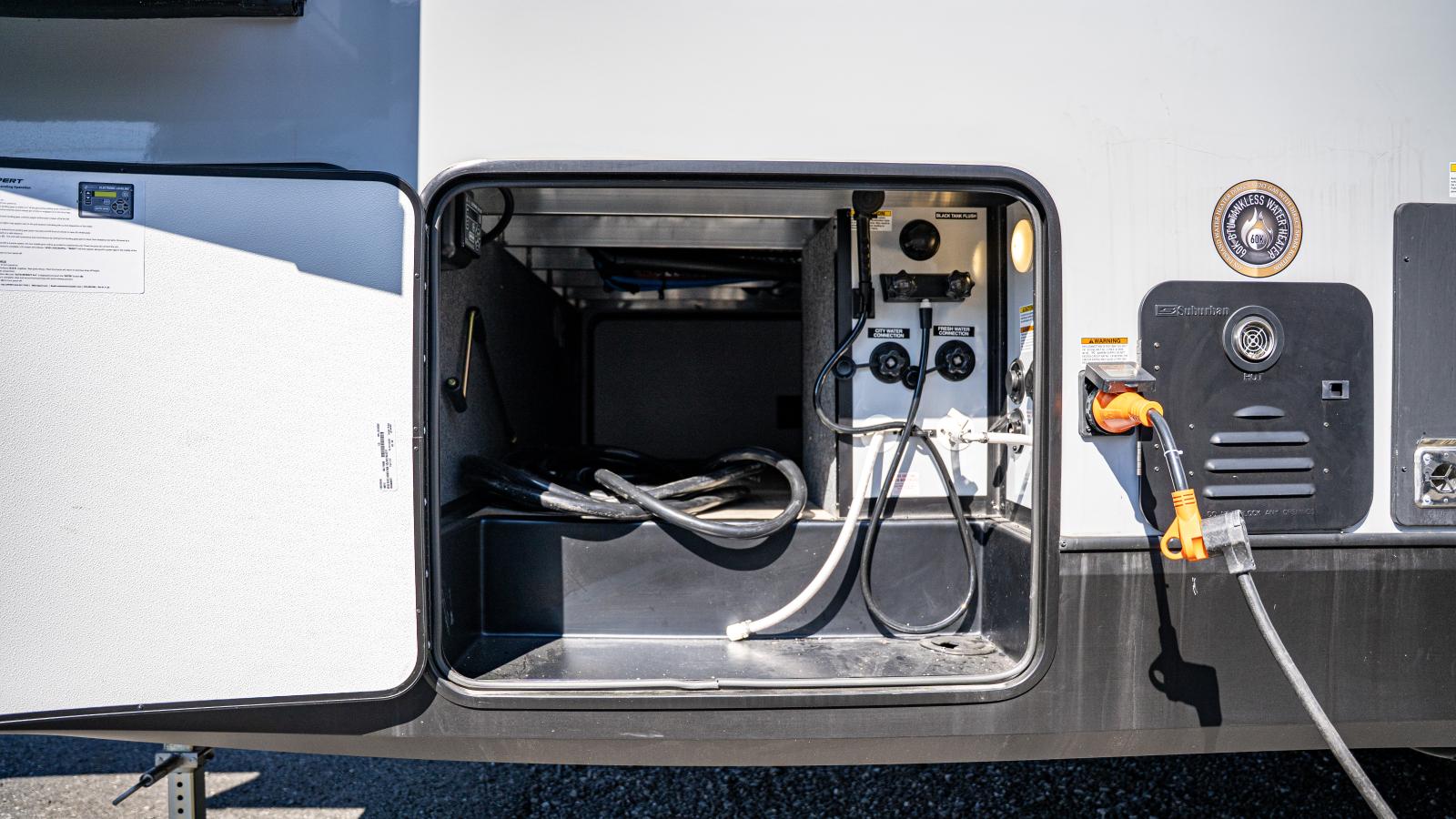 2025 IMPRESSION 282RLVIEW PAR FOREST RIVER - Image 6