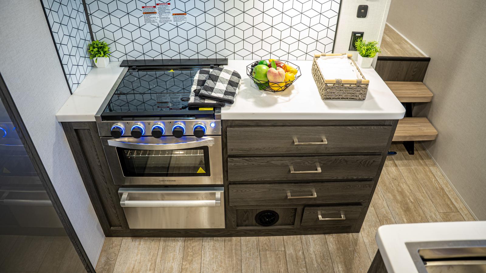 2025 IMPRESSION 282RLVIEW PAR FOREST RIVER - Image 12