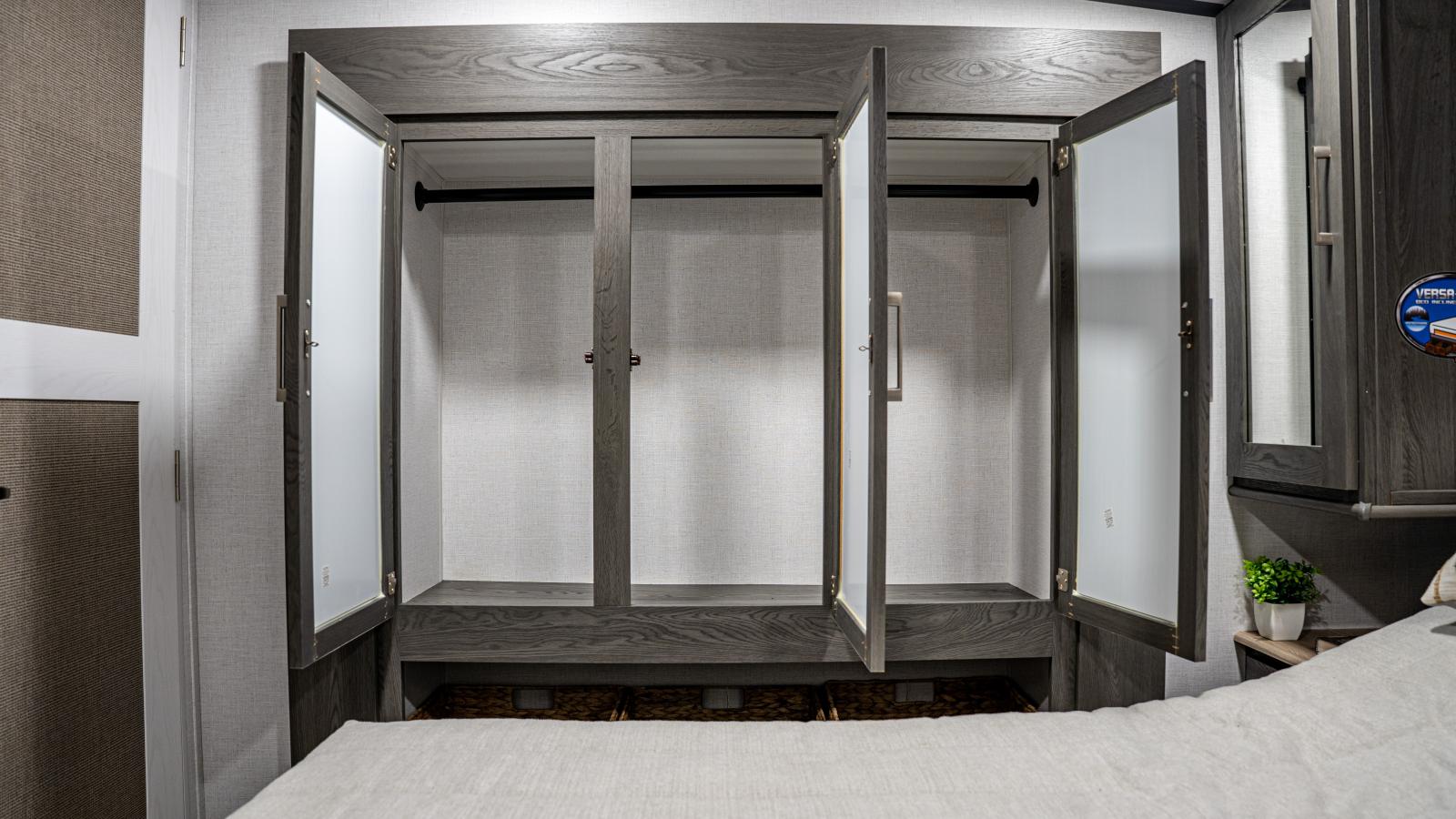 2025 IMPRESSION 282RLVIEW PAR FOREST RIVER - Image 33