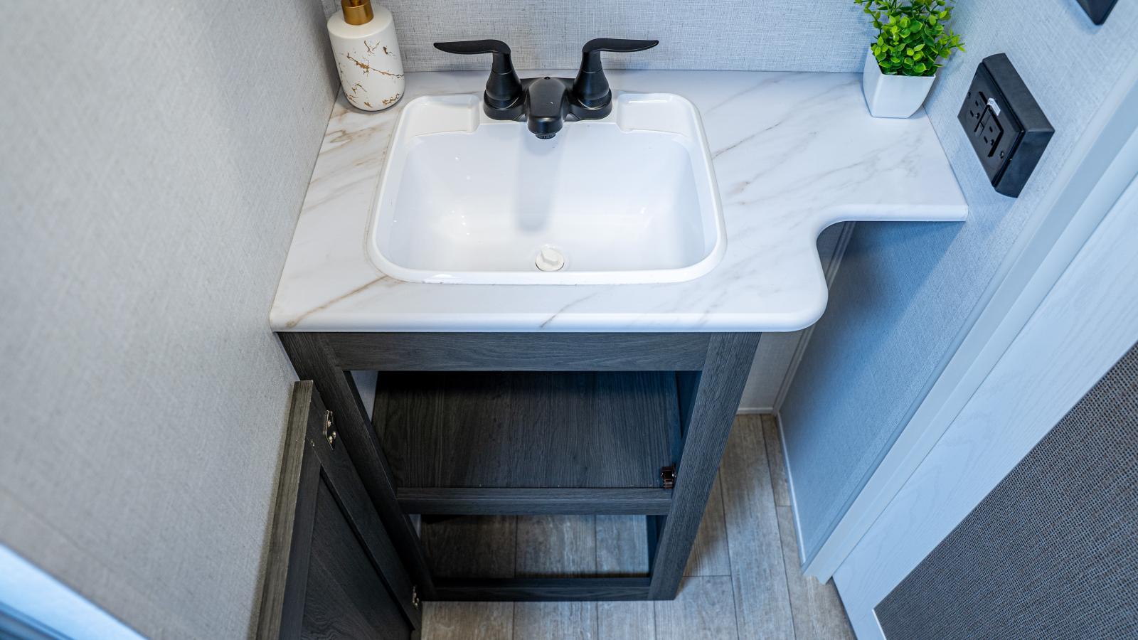 2025 IMPRESSION 282RLVIEW PAR FOREST RIVER - Image 36