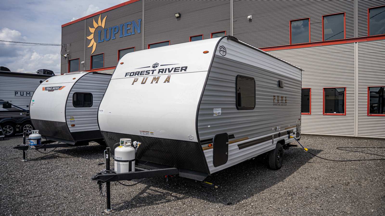 2026 PUMA 16QBCE PAR FOREST RIVER