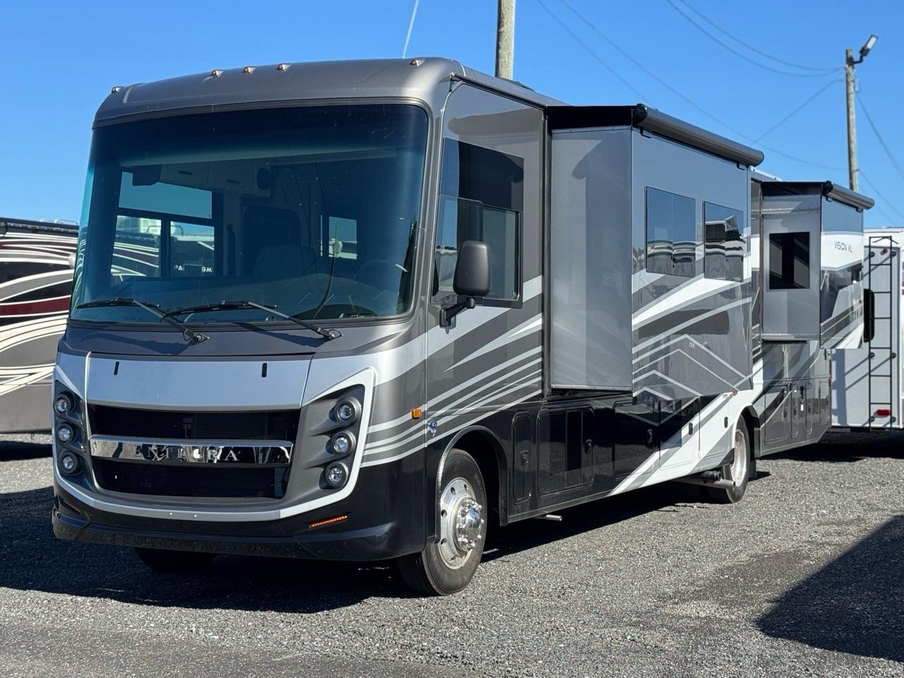 2025 VISION XL 36C PAR ENTEGRA COACH