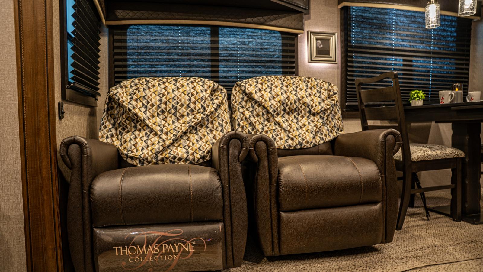 2020 EAGLE 285RSTS PAR JAYCO - Image 23