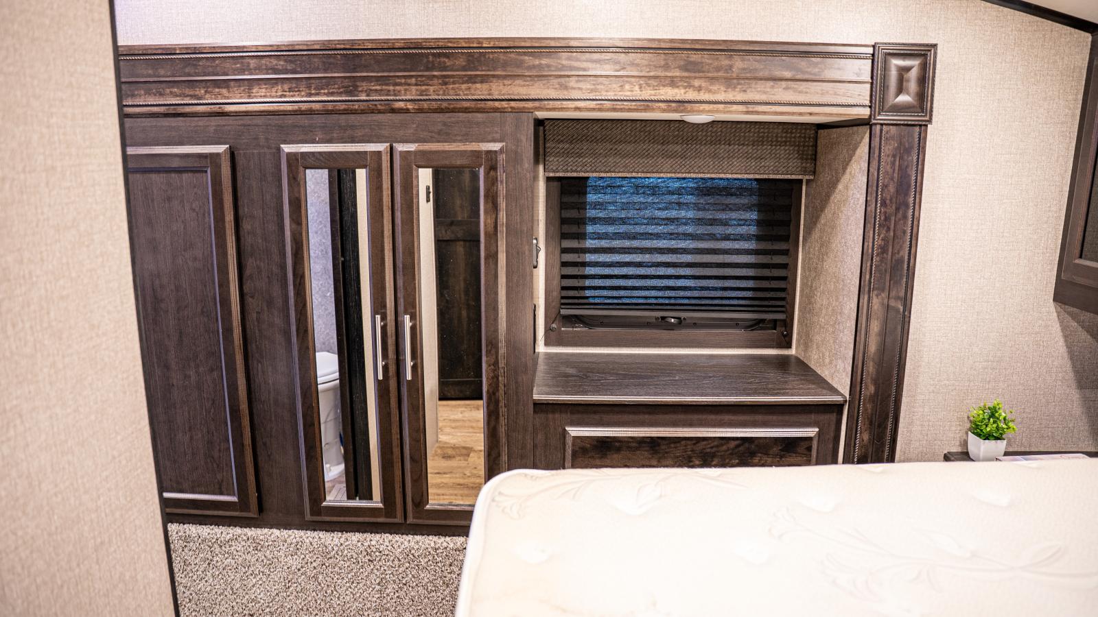 2020 EAGLE 285RSTS PAR JAYCO - Image 36